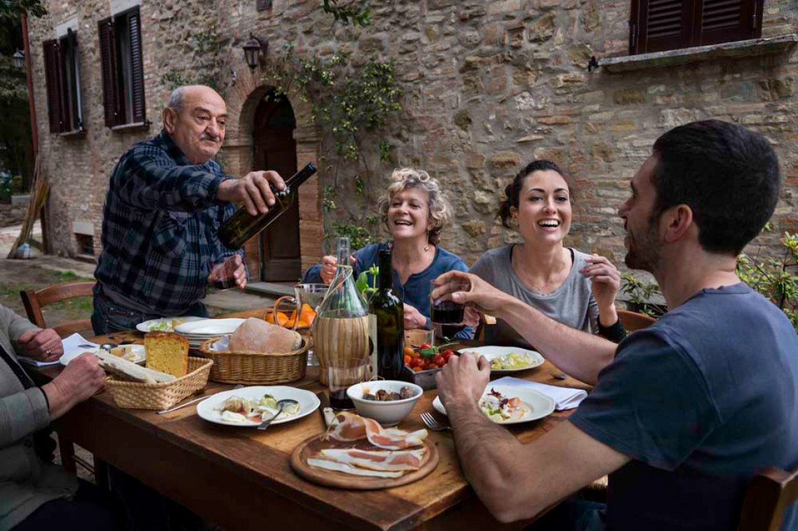 mangiare con la famiglia